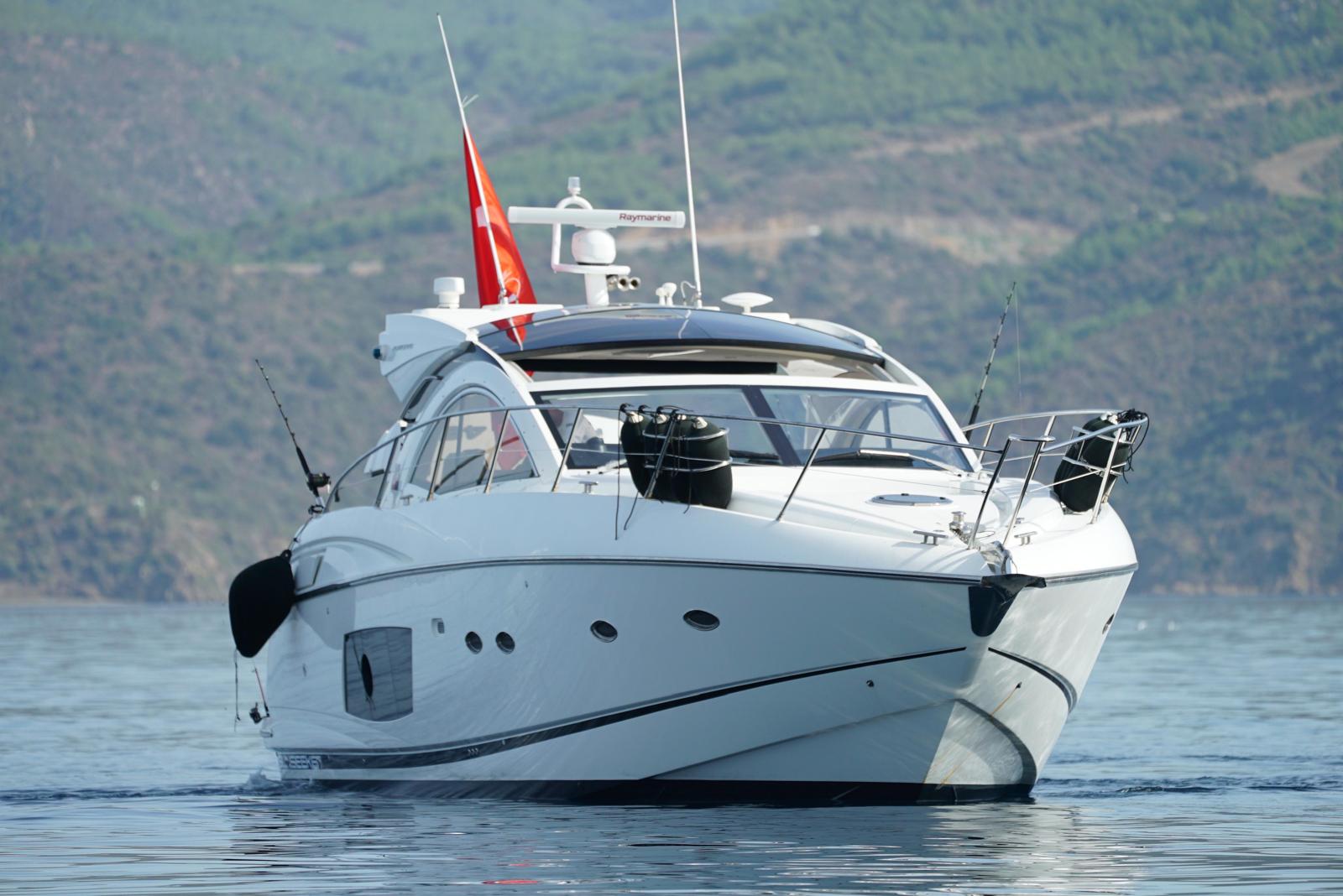 Sunseeker Portofino 48 — Sunseeker 2012